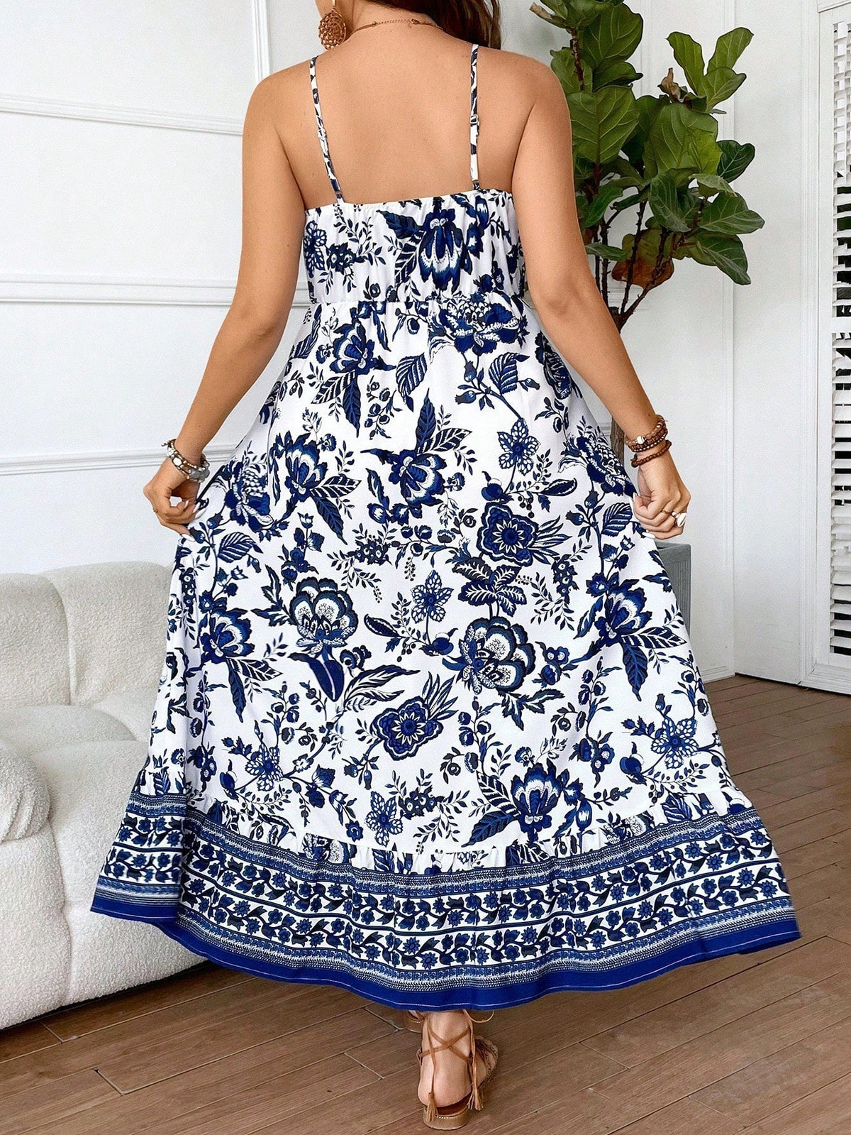 Vestido Longo Estampado Gabi
Vestido Longo Estampado
Vestido Longo
Vestido Gabi