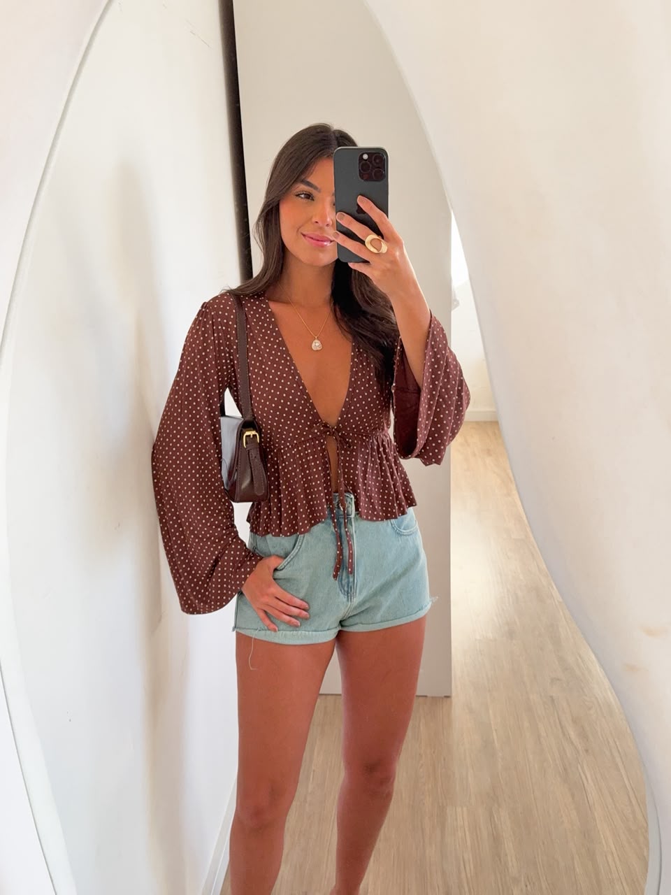 Blusa Manga Longa Poá
Blusa Manga Longa
Blusa Poá
