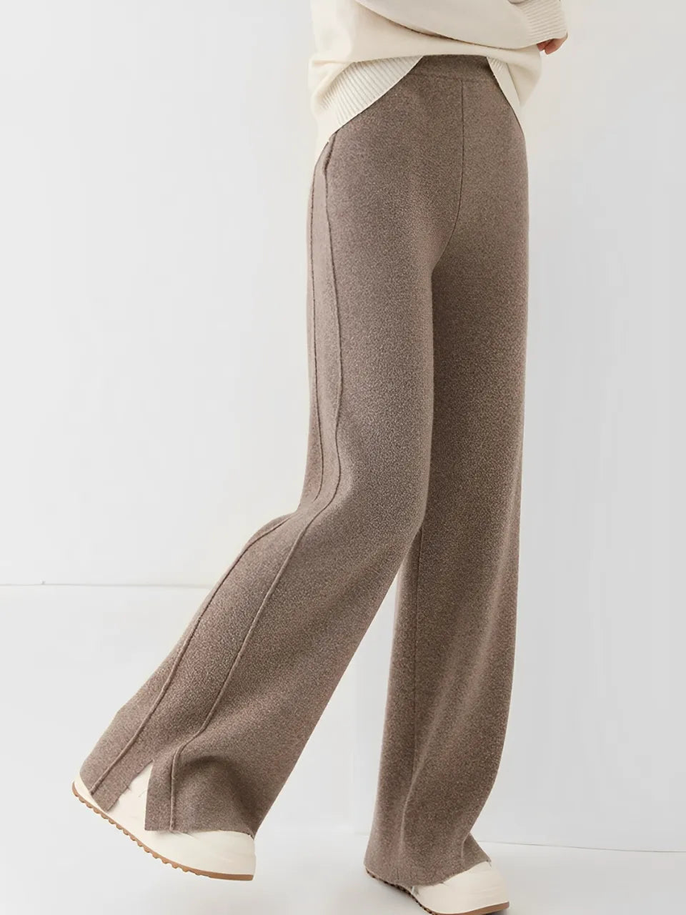 Calça Pantalona Vivian
Calça Pantalona
Calça Vivian